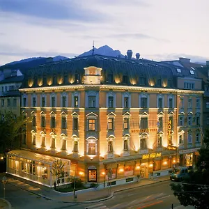 Neue Post I Self Check-in 4*, Innsbruck Oostenrijk